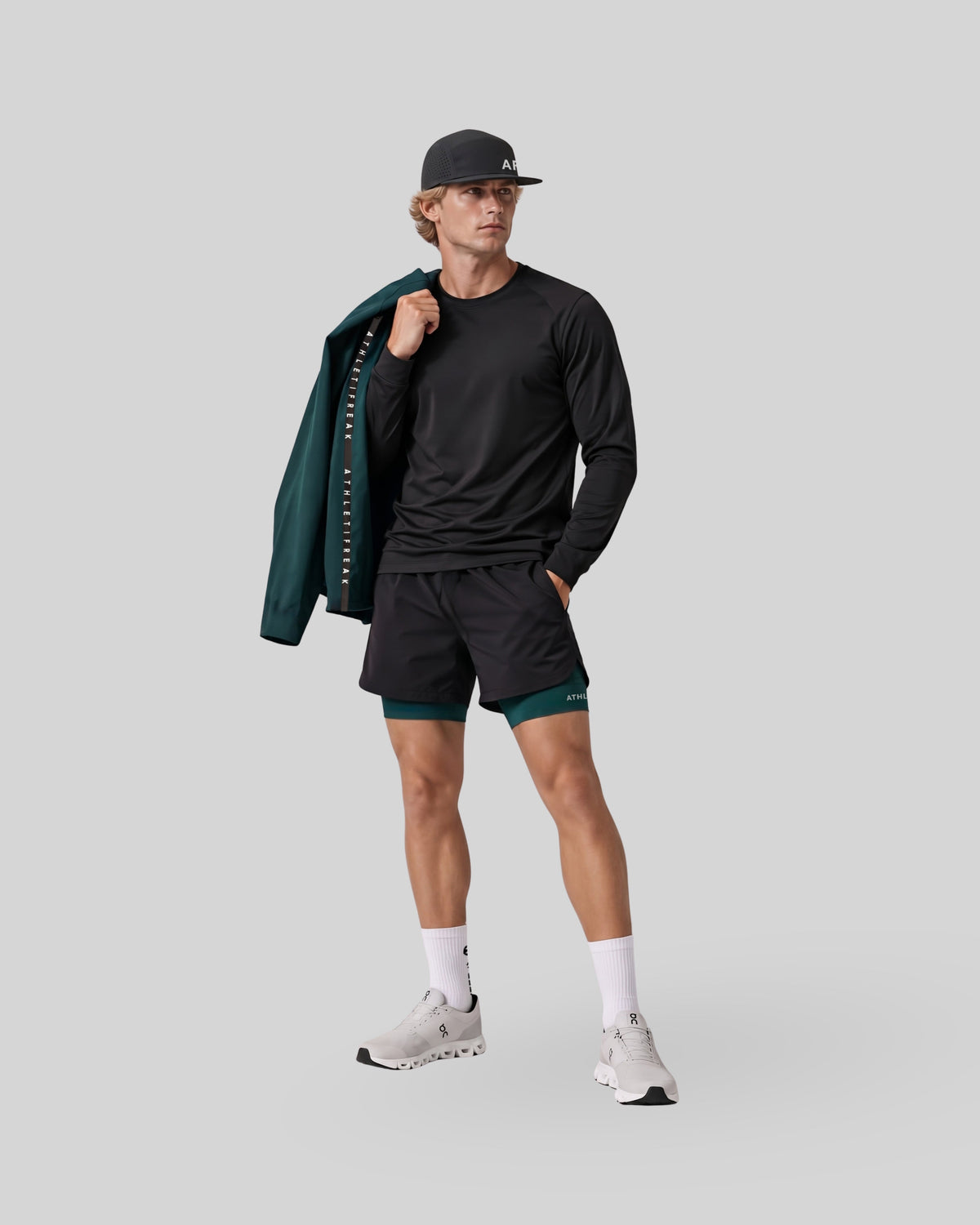 [CORE] Training Shorts 4" - Black  / Forest-1