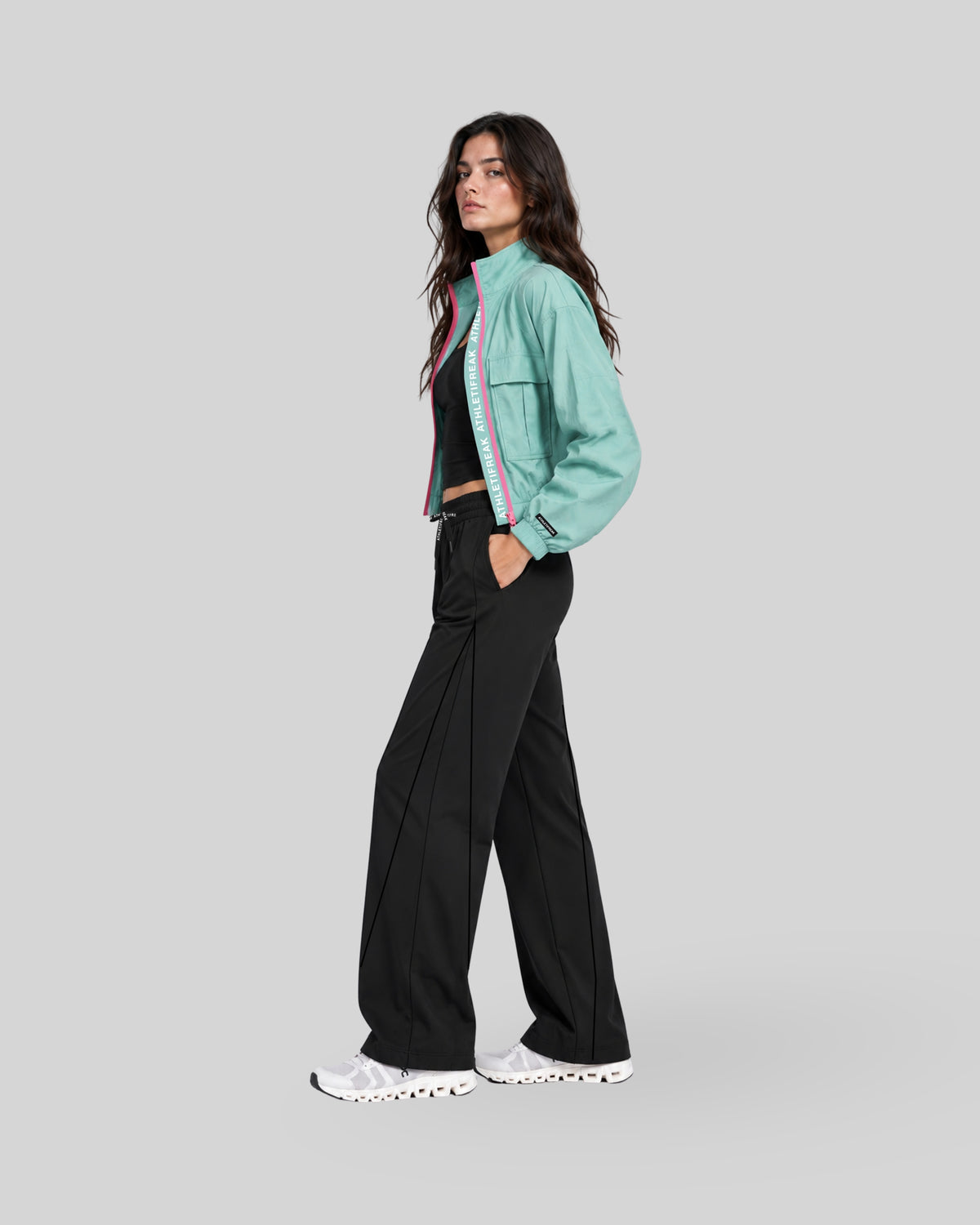 [AIRLITE] Spray Jacket - Aqua / Blush-2