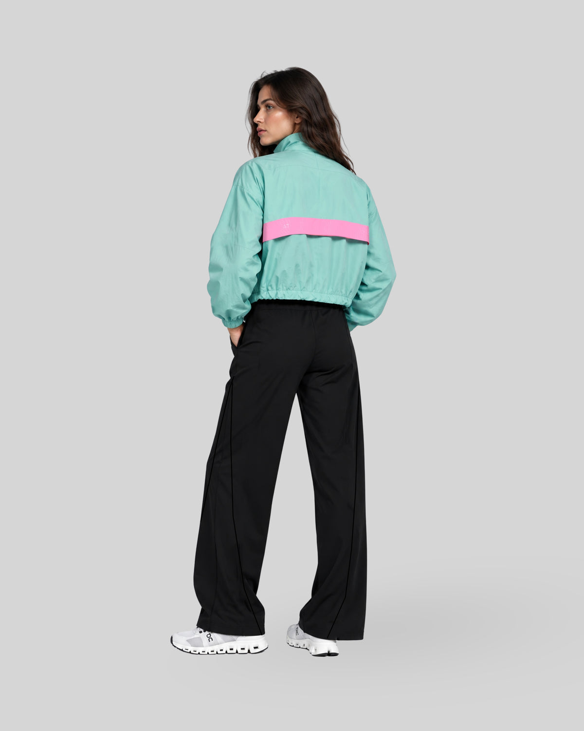 [AIRLITE] Spray Jacket - Aqua / Blush-3