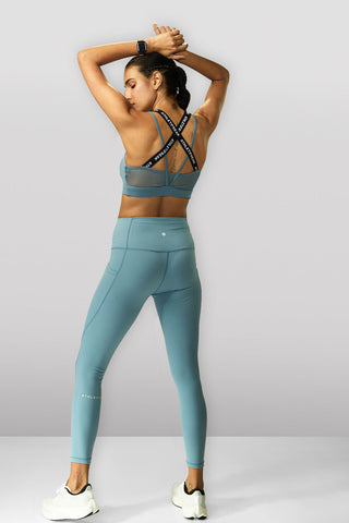 [CORE] Pace Sportsbra - Cloud