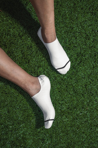 [NO SHOW] Socks - White