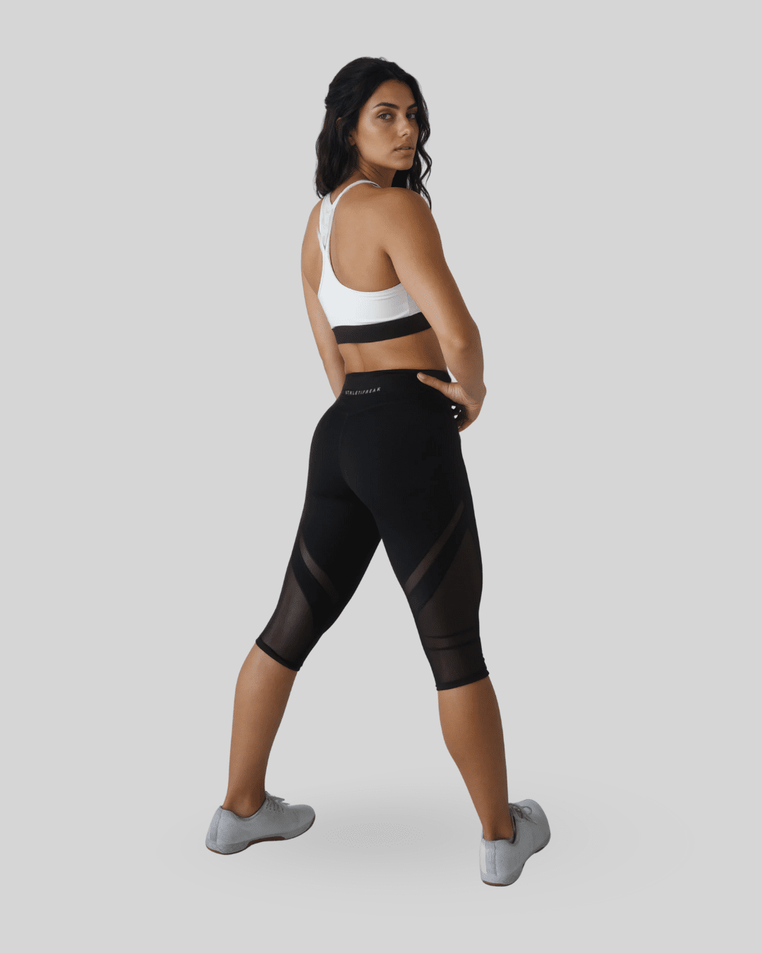 [CORE] Flow Crop Leggings - Black - Leggings - Athletifreak | Athletic & Gym Wear, Athleisure