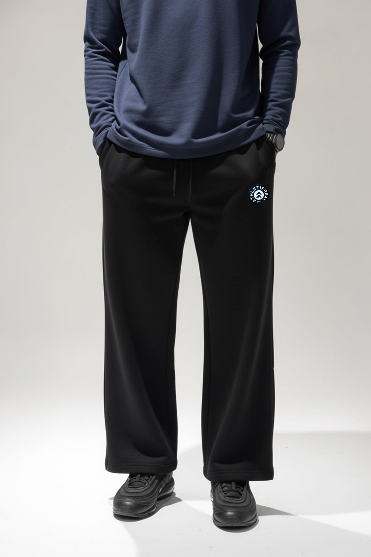 [EASYLUXE] Straight Leg Pants - Black